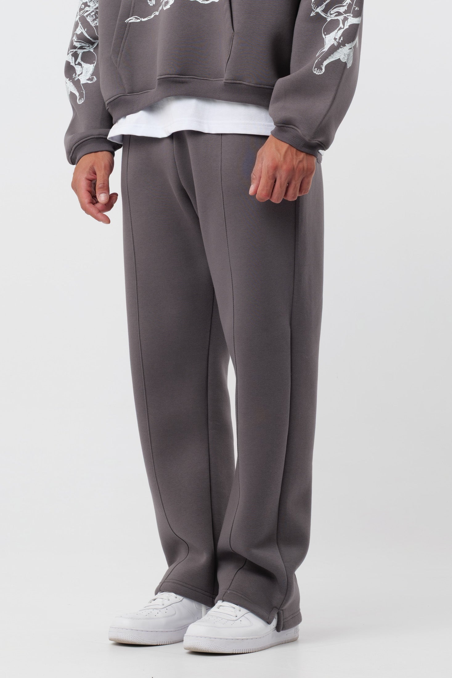 Sweatpants Logo Lead