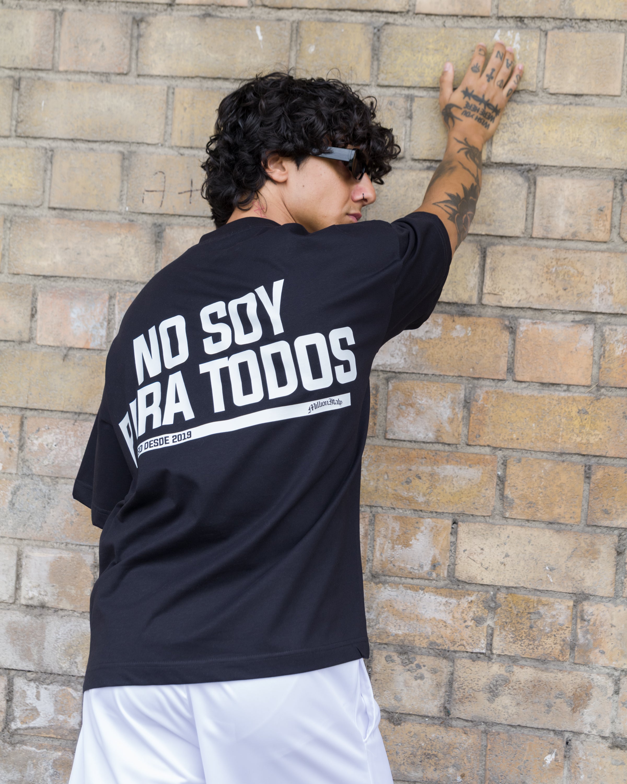 Para Todos Black T-Shirt